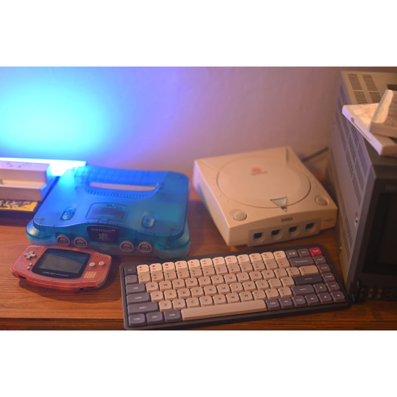 AYANEO X NuPhy Co ブランドのカスタムメカニ - Pc Gaming Xịn のレビューと価格